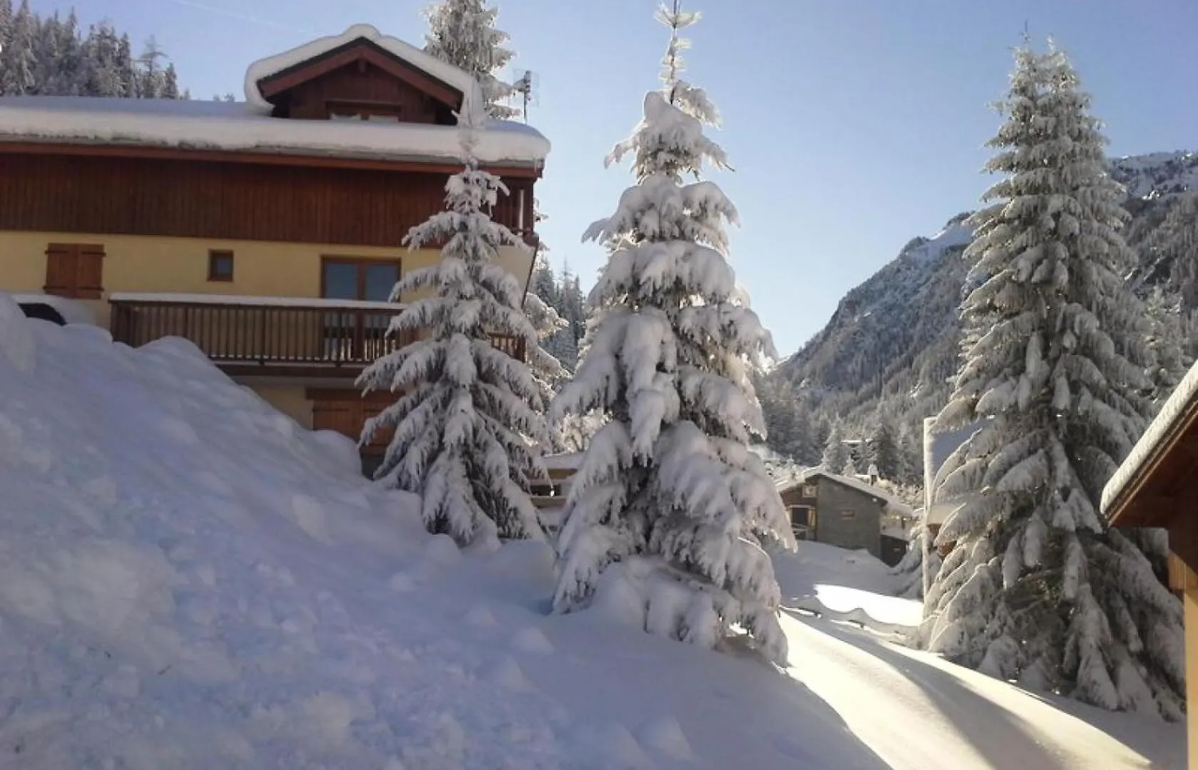 Apartment Les Chalets D'Arrondaz - 4 Pieces Pour 8 Personnes 724 Modane