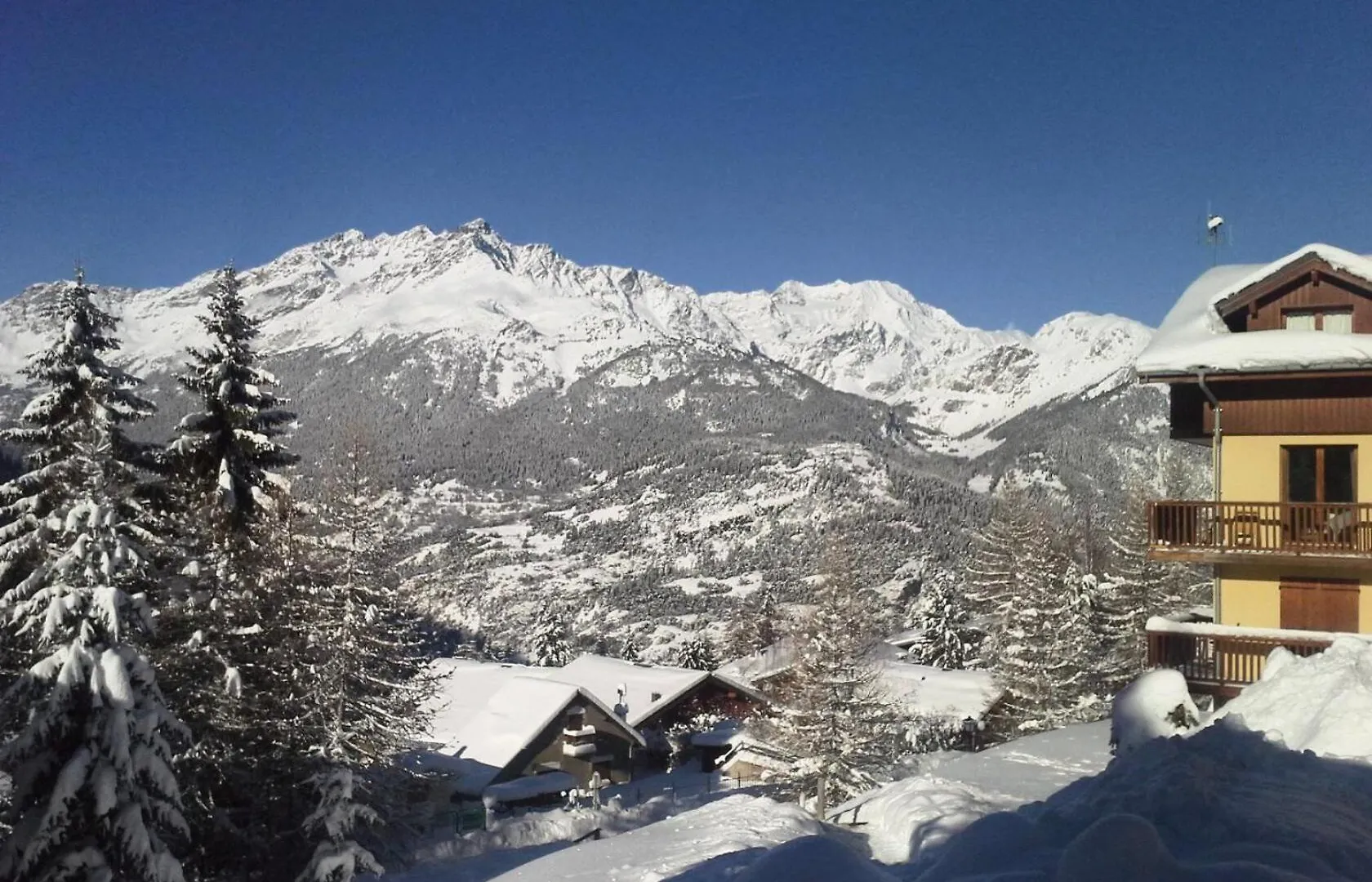Les Chalets D'Arrondaz - 4 Pieces Pour 8 Personnes 724 Modane Apartment